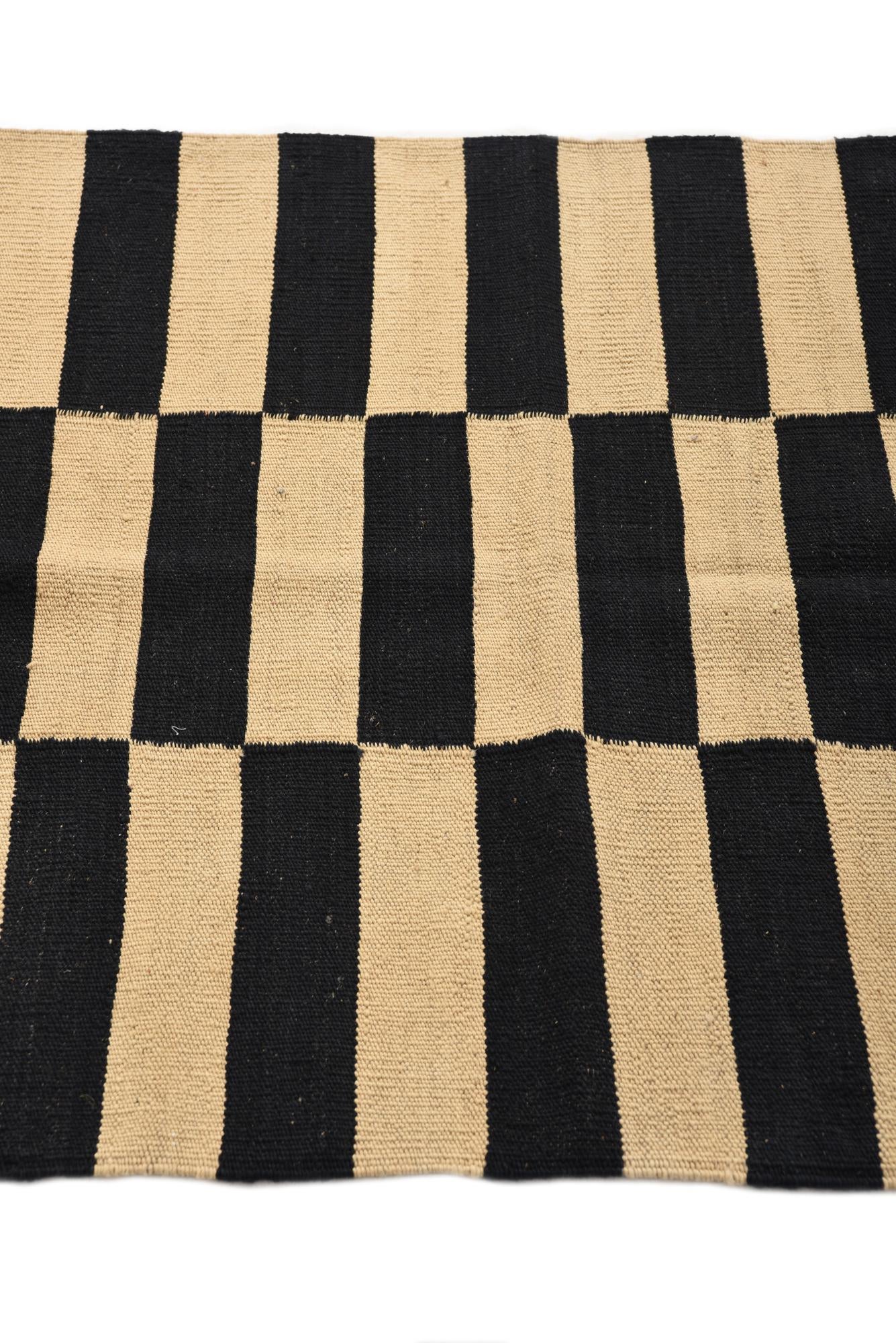 2' 8 x 3' 11 Hand Woven Kilim Modern Wool Rug