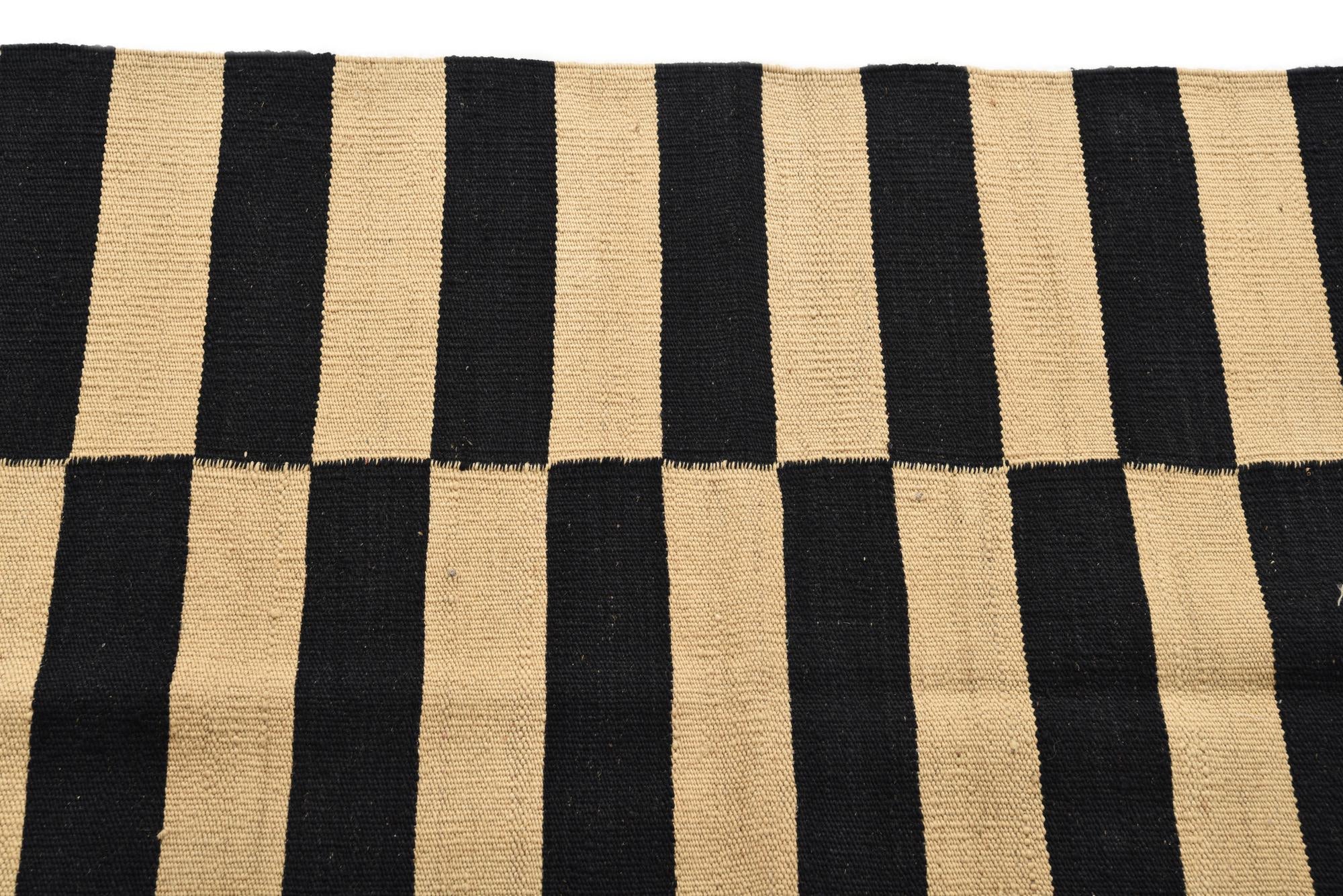 2' 8 x 3' 11 Hand Woven Kilim Modern Wool Rug