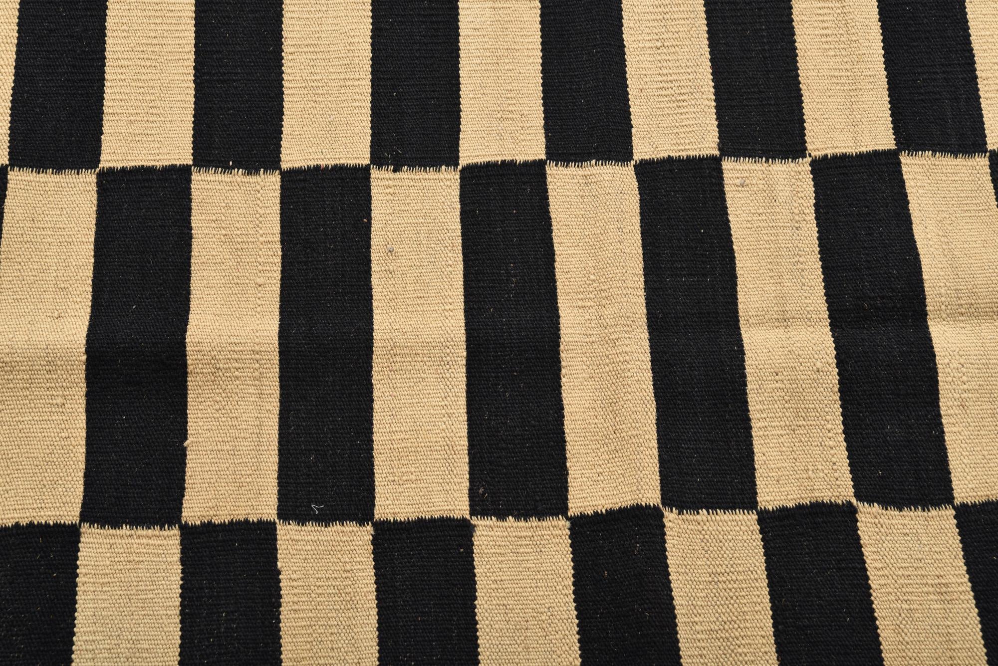 2' 8 x 3' 11 Hand Woven Kilim Modern Wool Rug