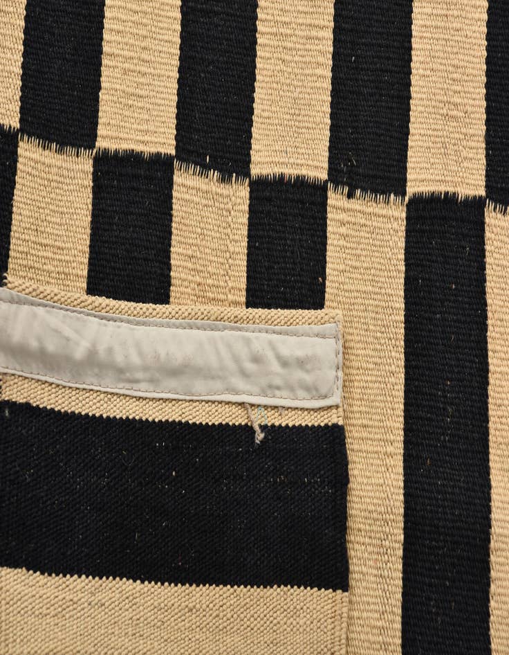 Detail image of 2' 8 x 3' 11  Hand Woven Kilim Modern Wool Rug