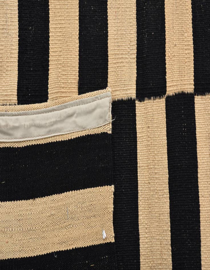 Detail image of 2' 8 x 3' 11  Hand Woven Kilim Modern Wool Rug
