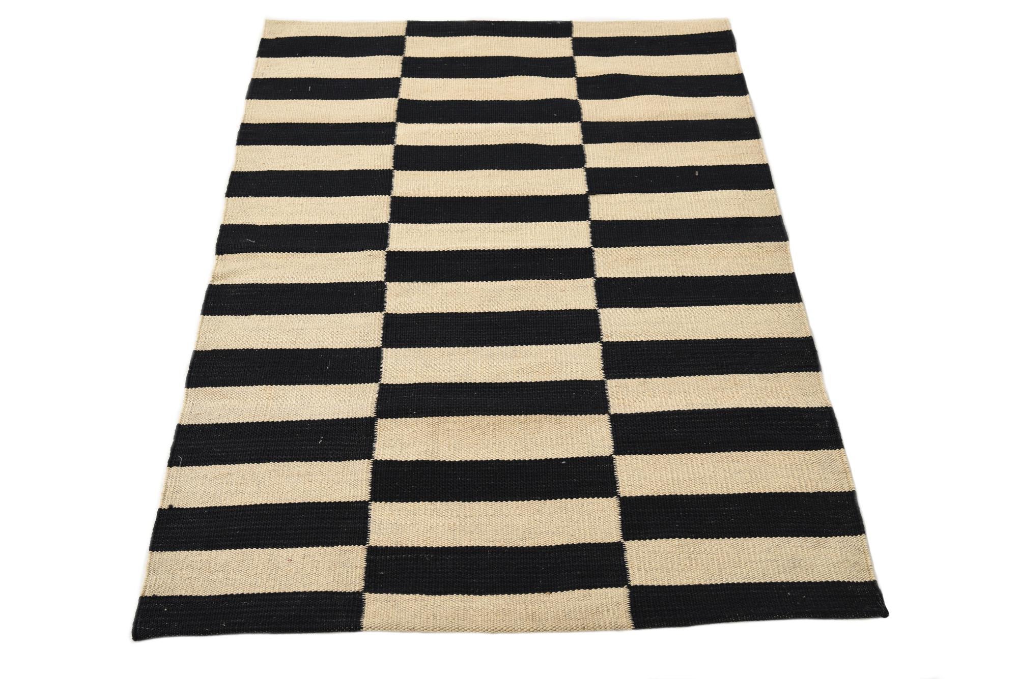 2' 7 x 3' 10 Hand Woven Kilim Modern Wool Rug