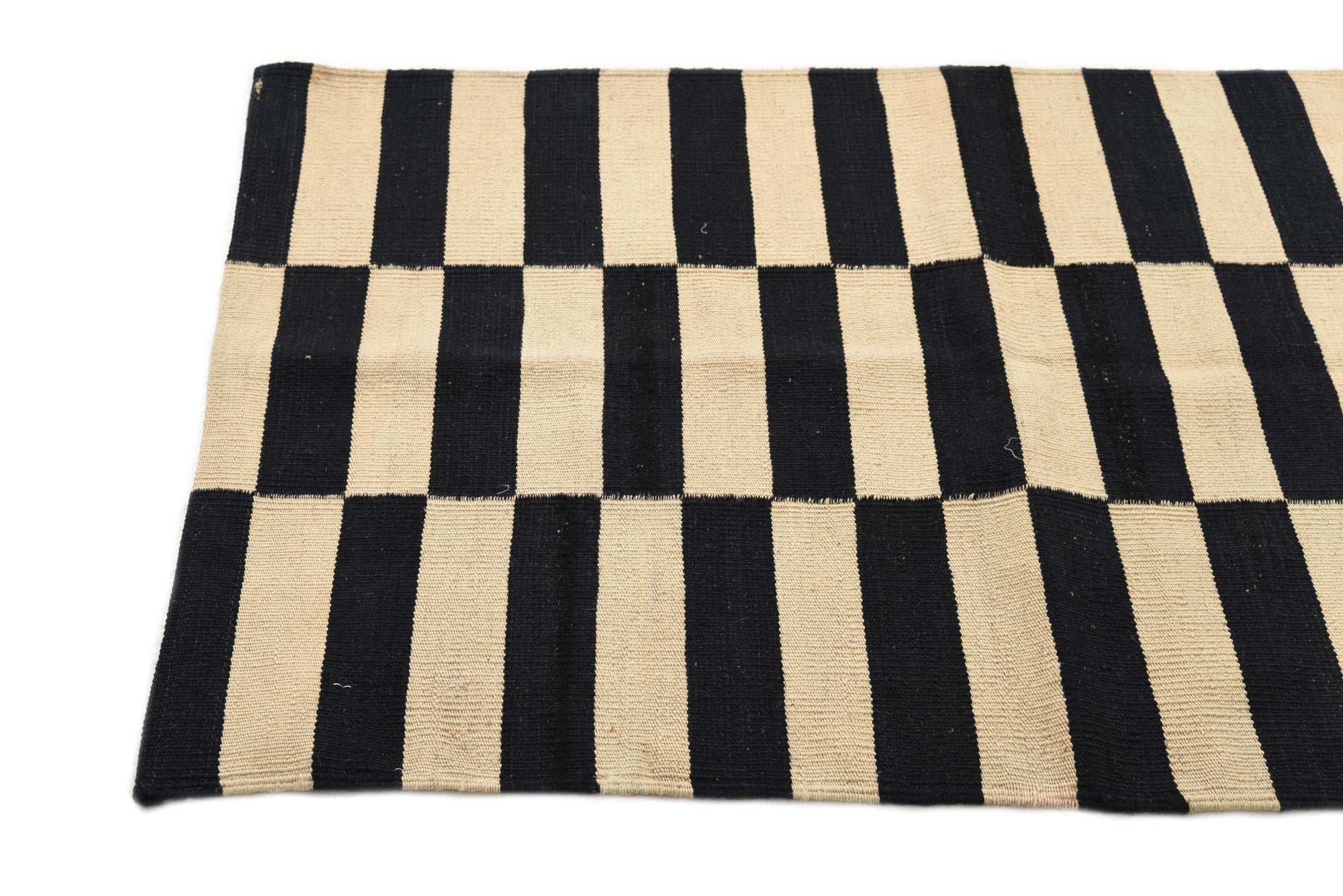 2' 7 x 3' 10 Hand Woven Kilim Modern Wool Rug