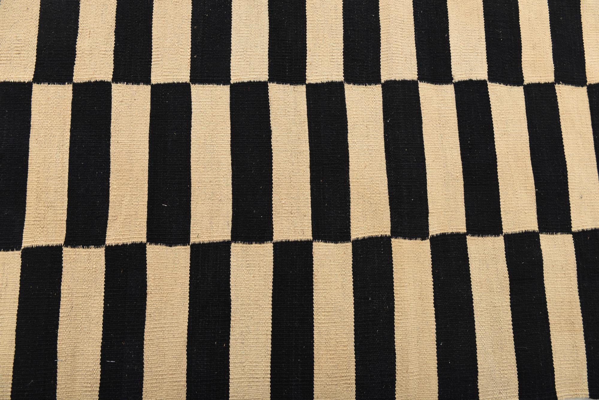 2' 8 x 3' 10 Hand Woven Kilim Modern Wool Rug
