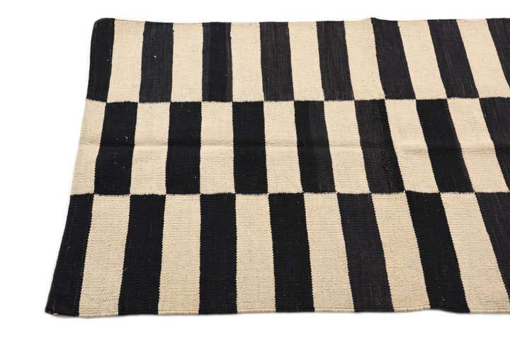 2' 7 x 3' 10 Hand Woven Kilim Modern Wool Rug