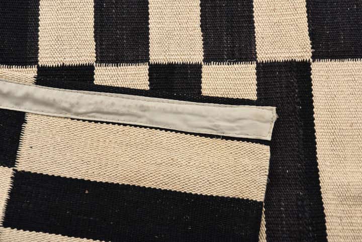 2' 7 x 3' 10 Hand Woven Kilim Modern Wool Rug