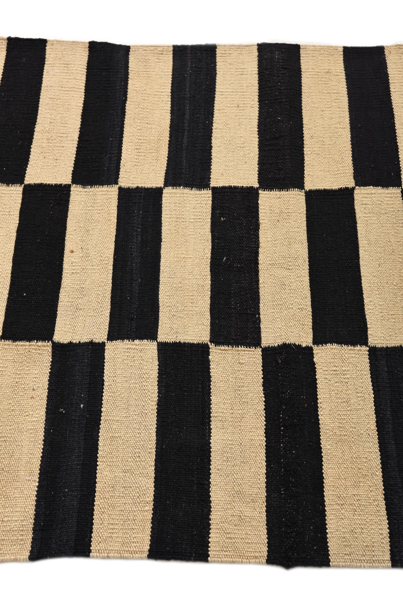 2' 8 x 3' 11 Hand Woven Kilim Modern Wool Rug