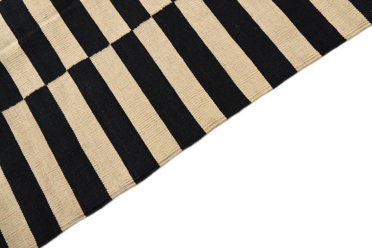 Detail image of 3' 4 x 4' 11 Hand Woven Kilim Modern Wool Rug
