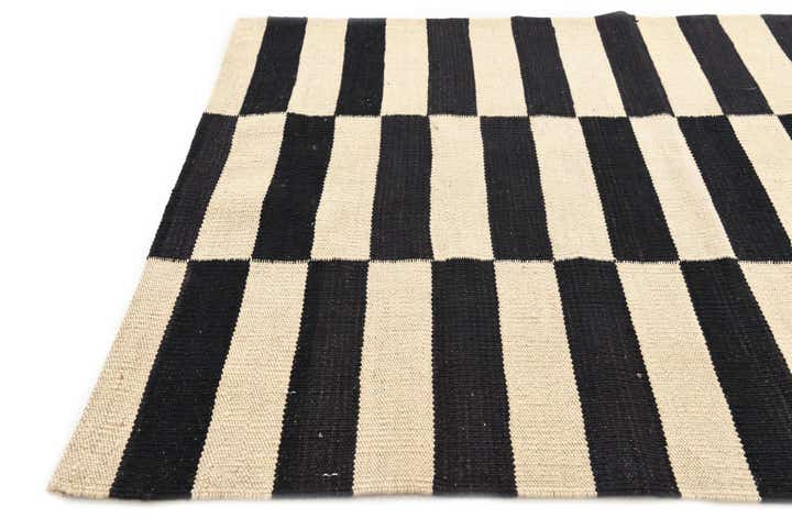 2' 7 x 3' 11 Hand Woven Kilim Modern Wool Rug