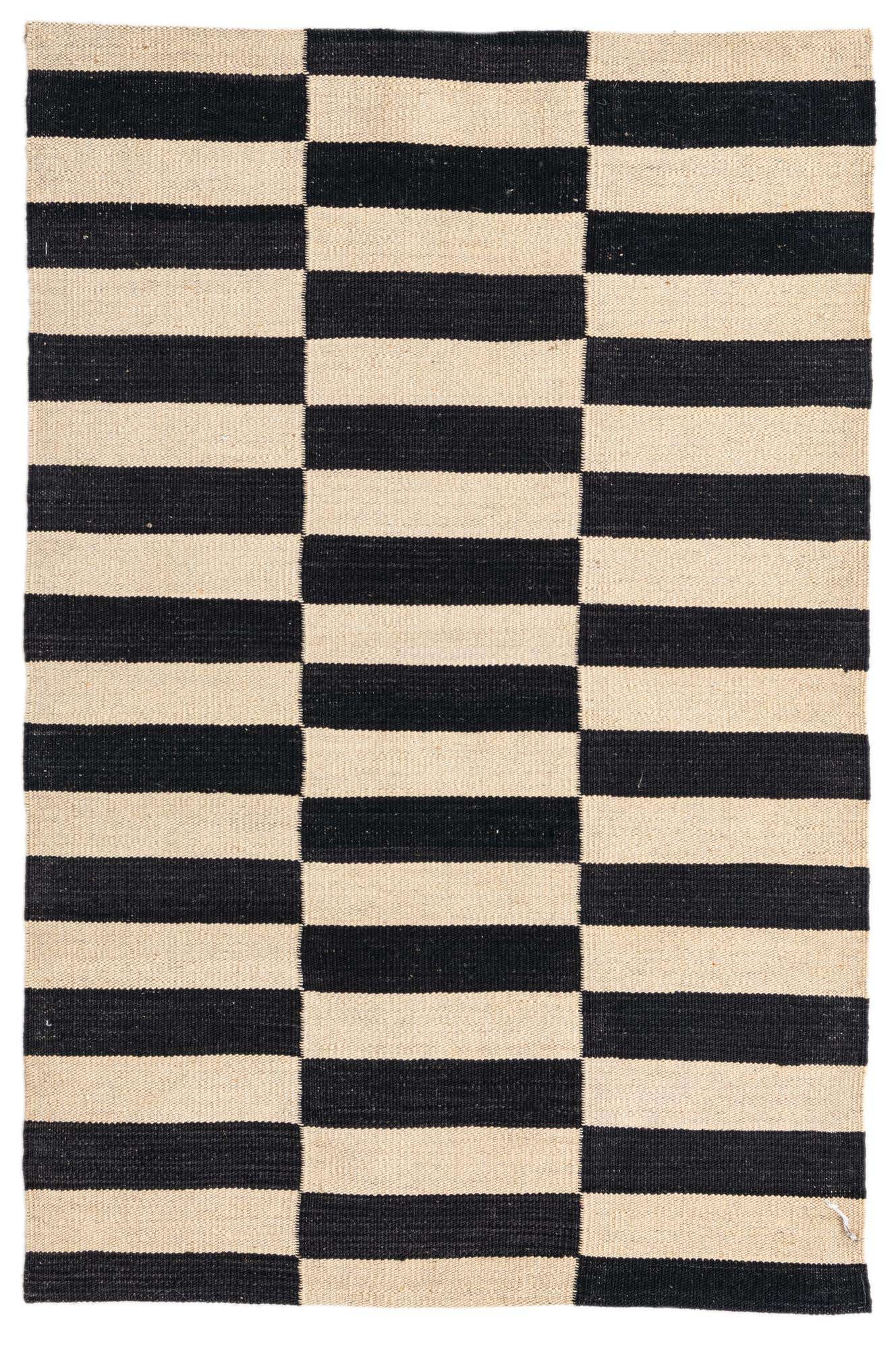 2' 7 x 3' 11 Hand Woven Kilim Modern Wool Rug