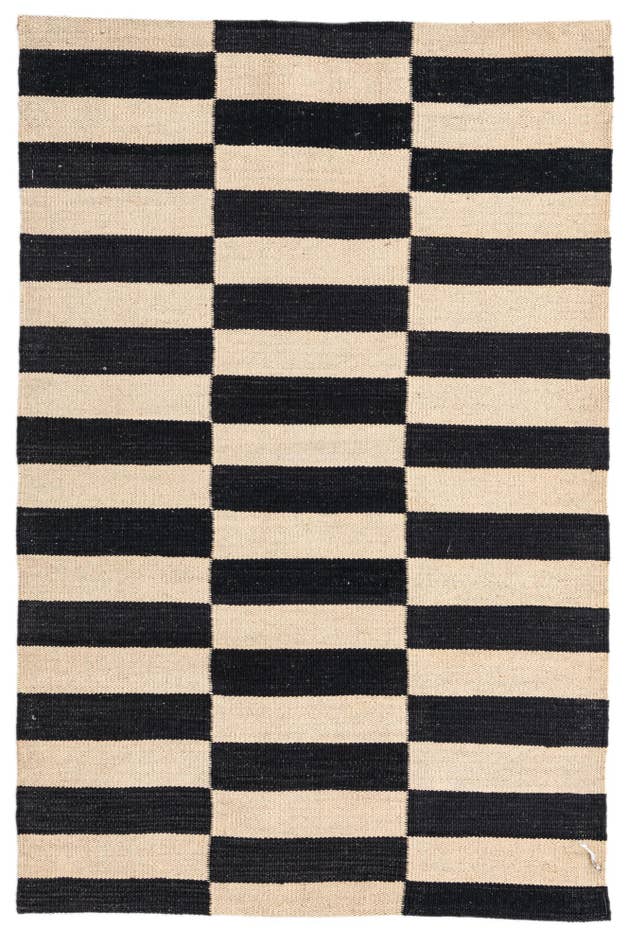 Detail image of 2' 7 x 3' 11 Hand Woven Kilim Modern Wool Rug