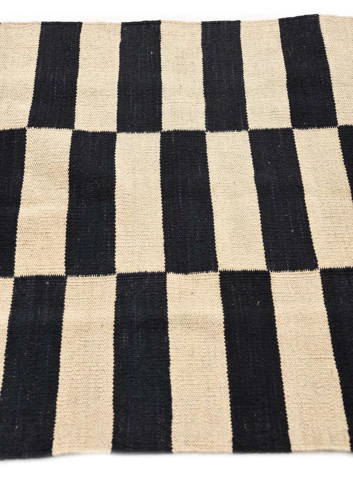 2' 7 x 3' 11 Hand Woven Kilim Modern Wool Rug