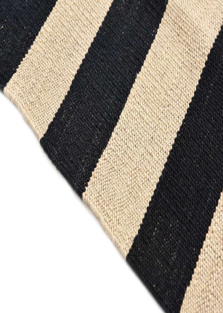 2' 7 x 3' 11 Hand Woven Kilim Modern Wool Rug