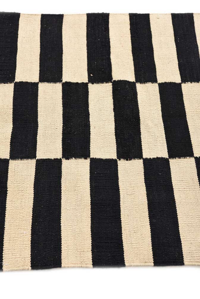 2' 8 x 4' Hand Woven Kilim Modern Wool Rug