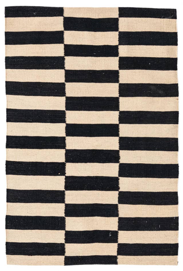 Detail image of 2' 8 x 4' Hand Woven Kilim Modern Wool Rug