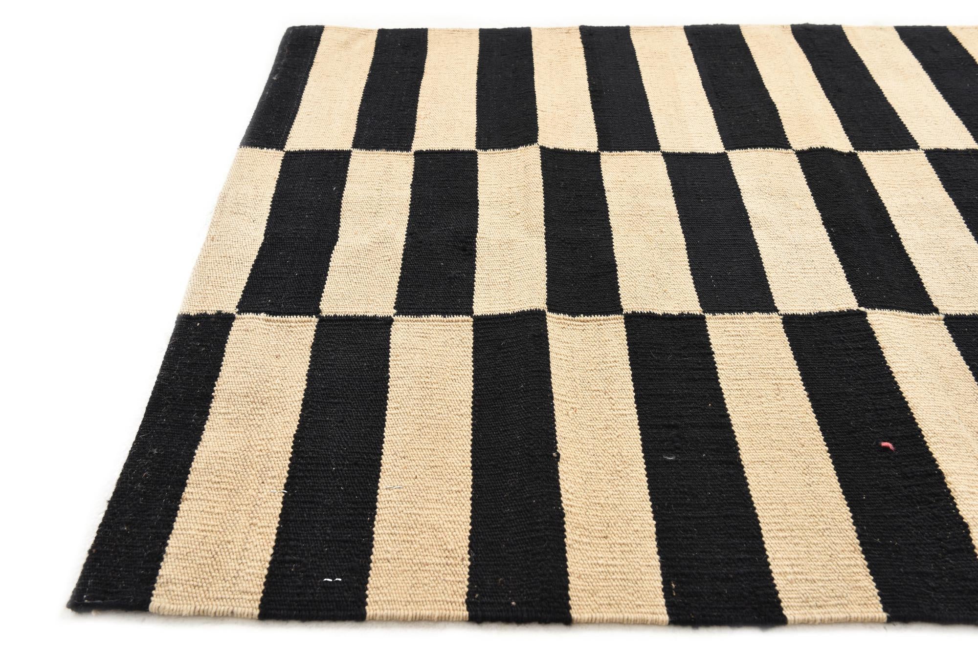 2' 8 x 4' Hand Woven Kilim Modern Wool Rug