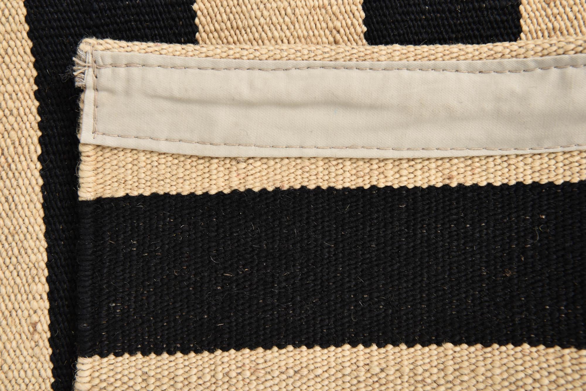 2' 8 x 4' Hand Woven Kilim Modern Wool Rug