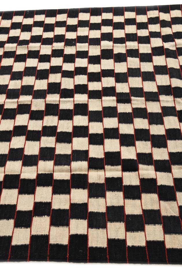 Detail image of 5' 2 x 6' 3 Hand Woven Kilim Modern Wool Rug