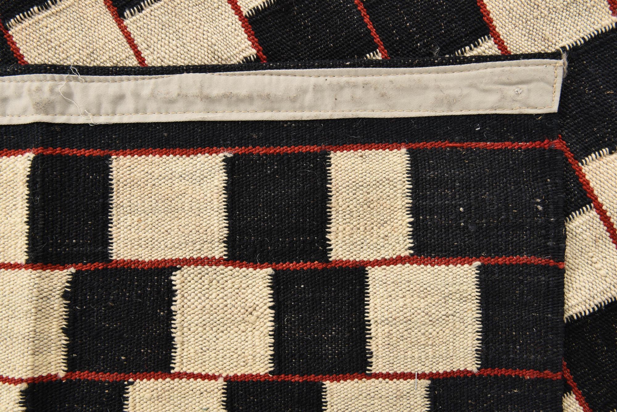 5' 2 x 6' 3 Hand Woven Kilim Modern Wool Rug