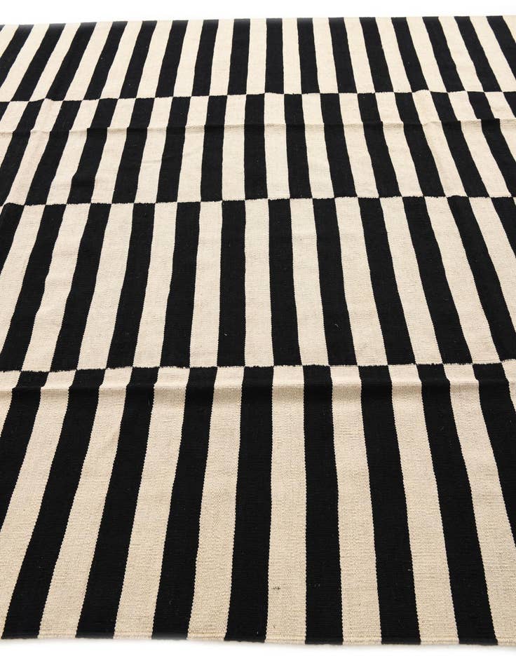 Detail image of 8' 3 x 9' 10 Hand Woven Kilim Modern Wool Rug