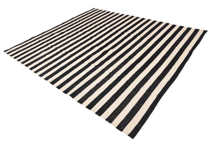 8' 6 x 9' 8 Hand Woven Kilim Modern Wool Rug