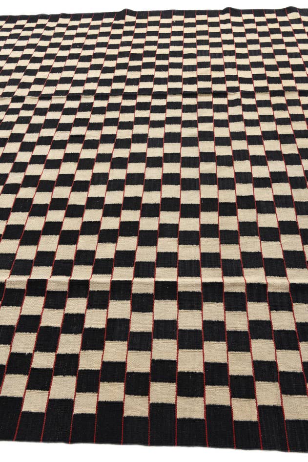 Detail image of 8' 5 x 11' 2 Hand Woven Kilim Modern Wool Rug