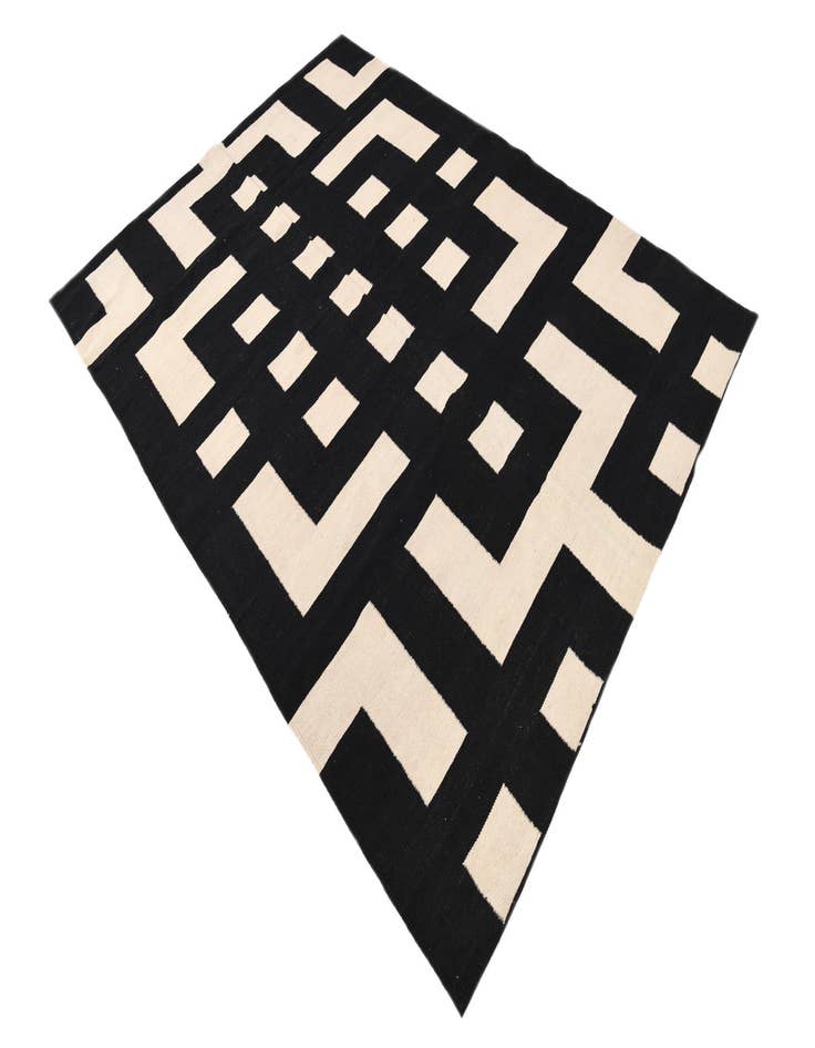 Detail image of 5' 9 x 7' 9  Hand Woven Kilim Modern Wool Rug