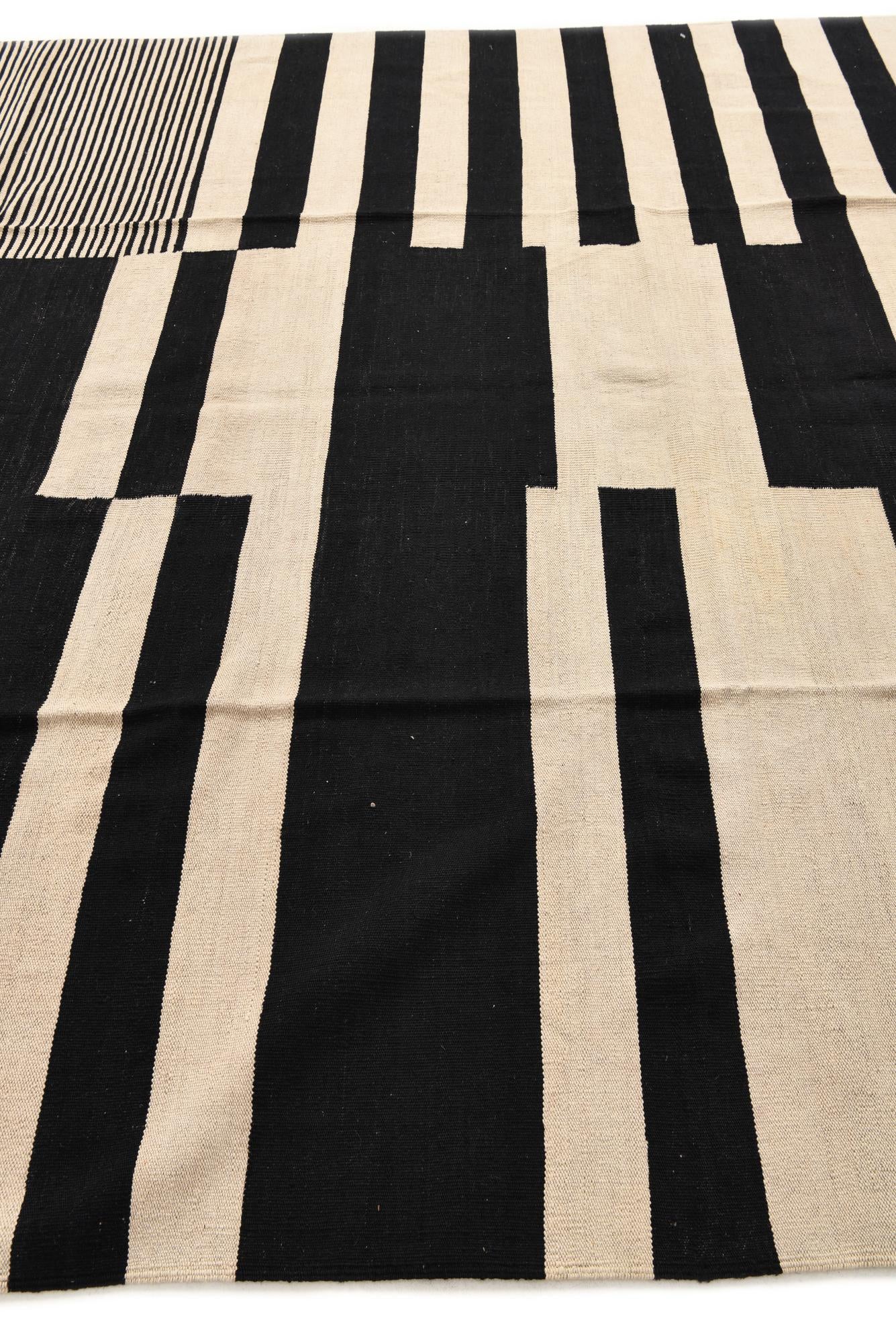 8' 2 x 11' 6 Hand Woven Kilim Modern Wool Rug