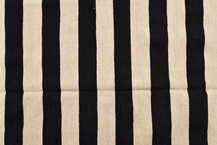 6' 8 x 9' 8 Hand Woven Kilim Modern Wool Rug