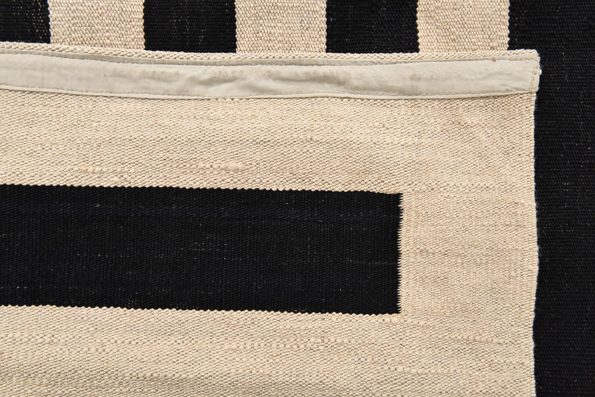 6' 8 x 9' 8 Hand Woven Kilim Modern Wool Rug