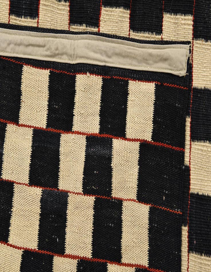 Detail image of 5' 8 x 7' 6  Hand Woven Kilim Modern Wool Rug