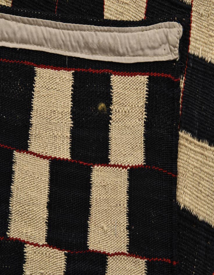 Detail image of 6' 10 x 9' 5  Hand Woven Kilim Modern Wool Rug