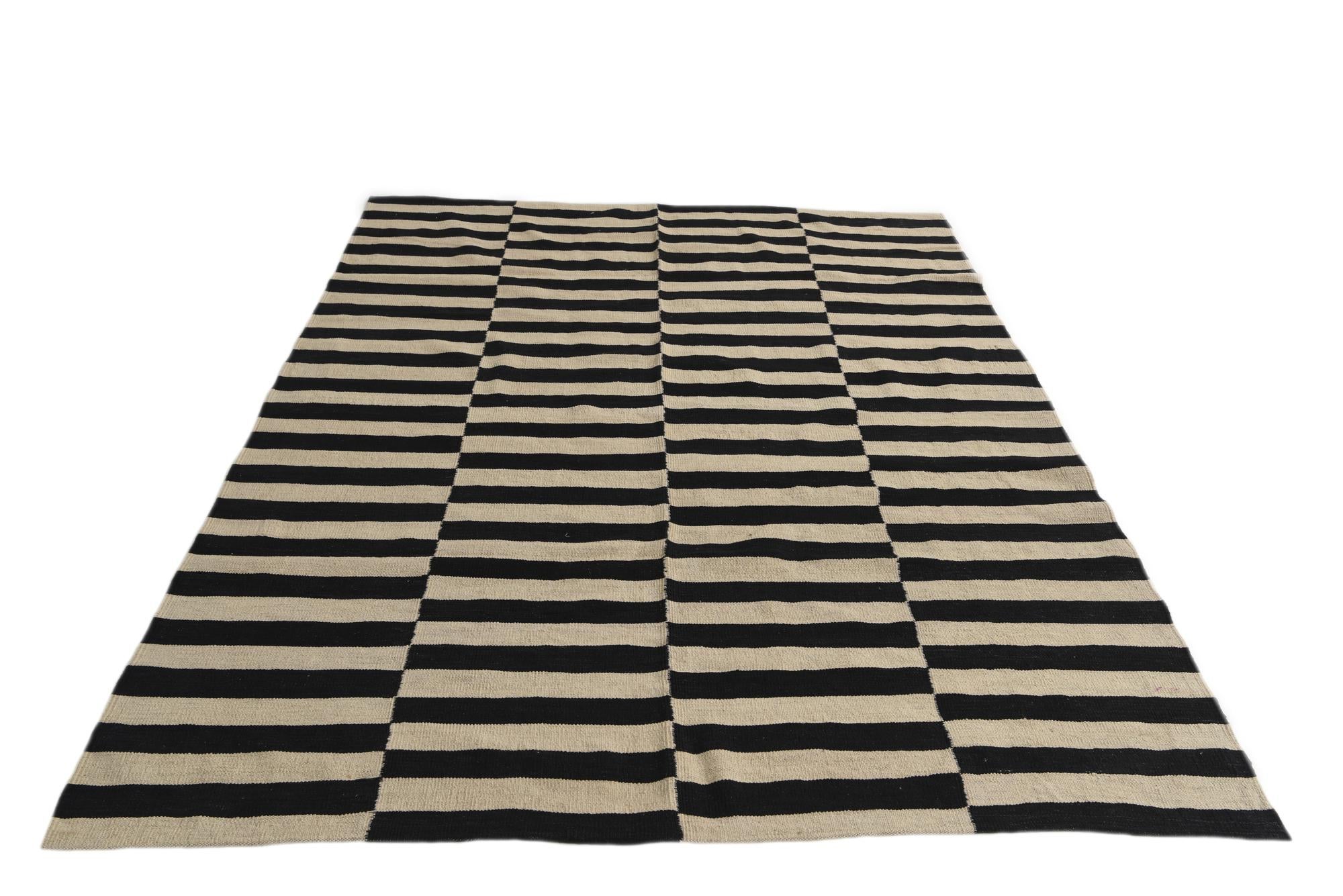 5' 9 x 7' 8 Hand Woven Kilim Modern Wool Rug