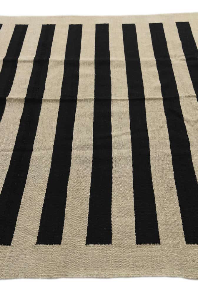 5' 7 x 7' 9 Hand Woven Kilim Modern Wool Rug