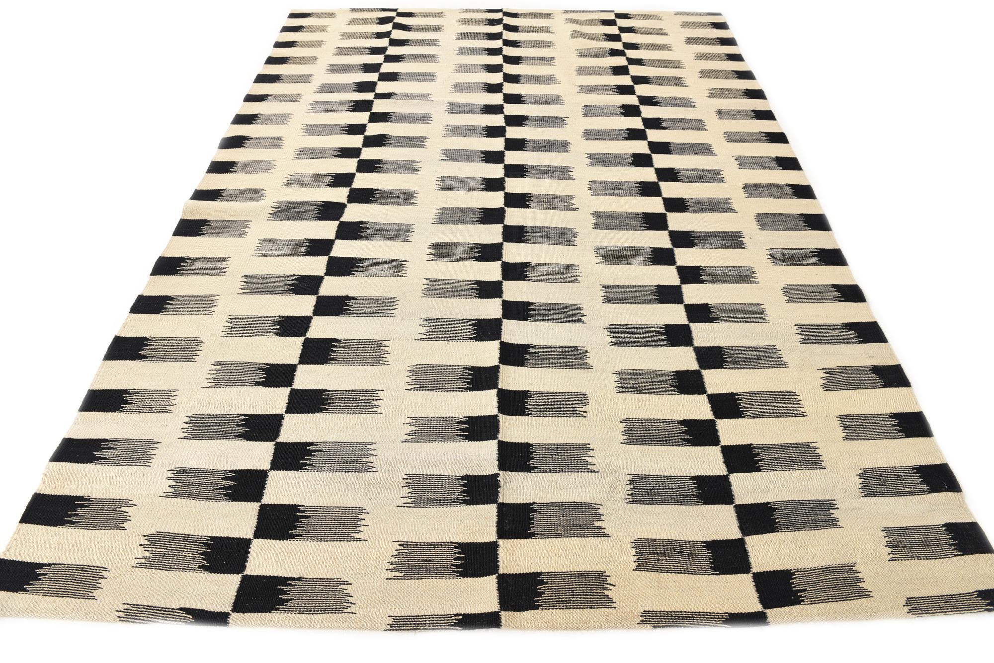 5' 8 x 7' 10 Hand Woven Kilim Modern Wool Rug