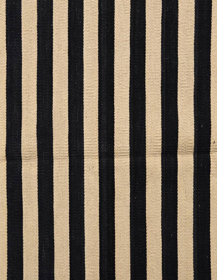 Detail image of 6' 11 x 9' 8  Hand Woven Kilim Modern Wool Rug