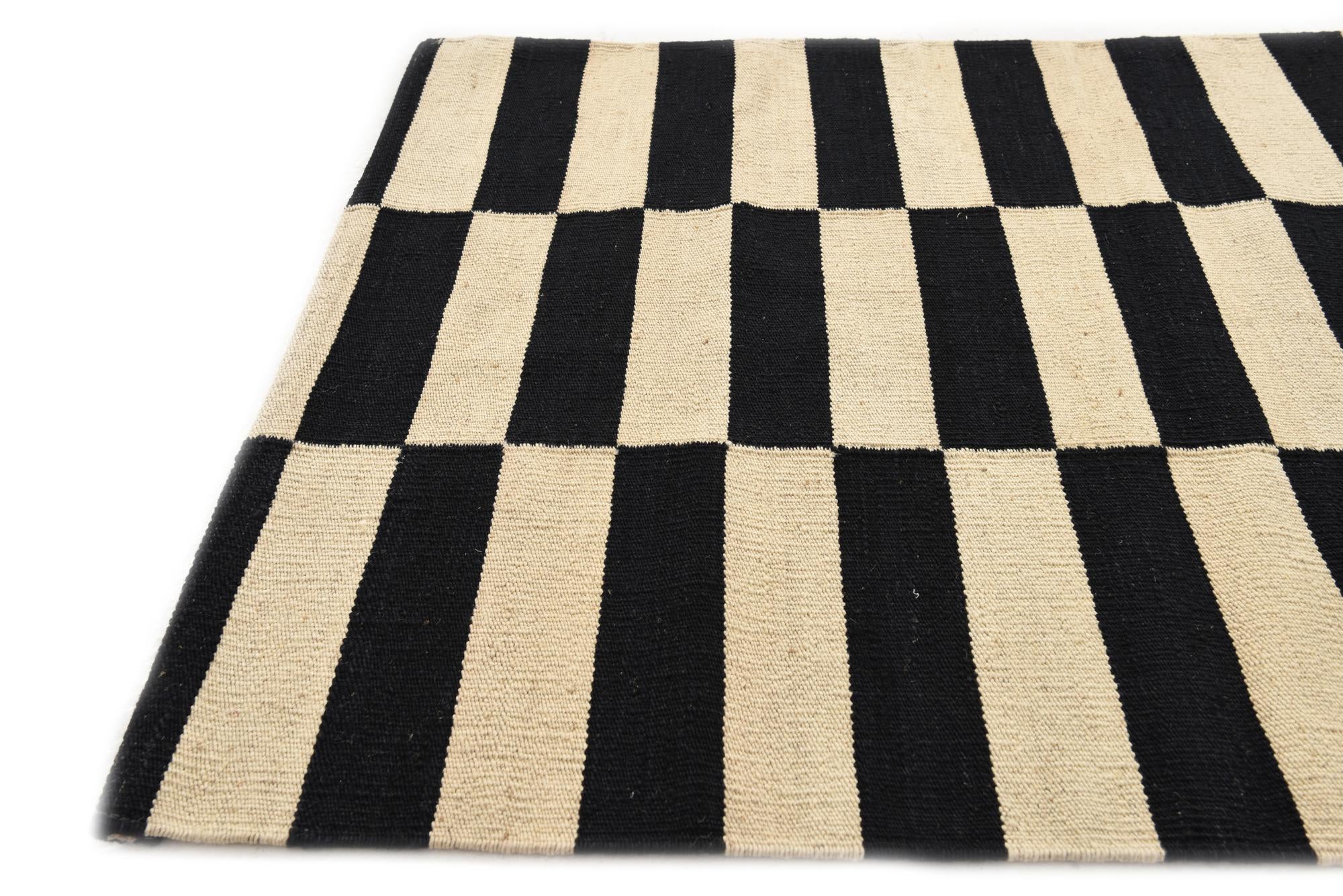 2' 7 x 3' 10 Hand Woven Kilim Modern Wool Rug