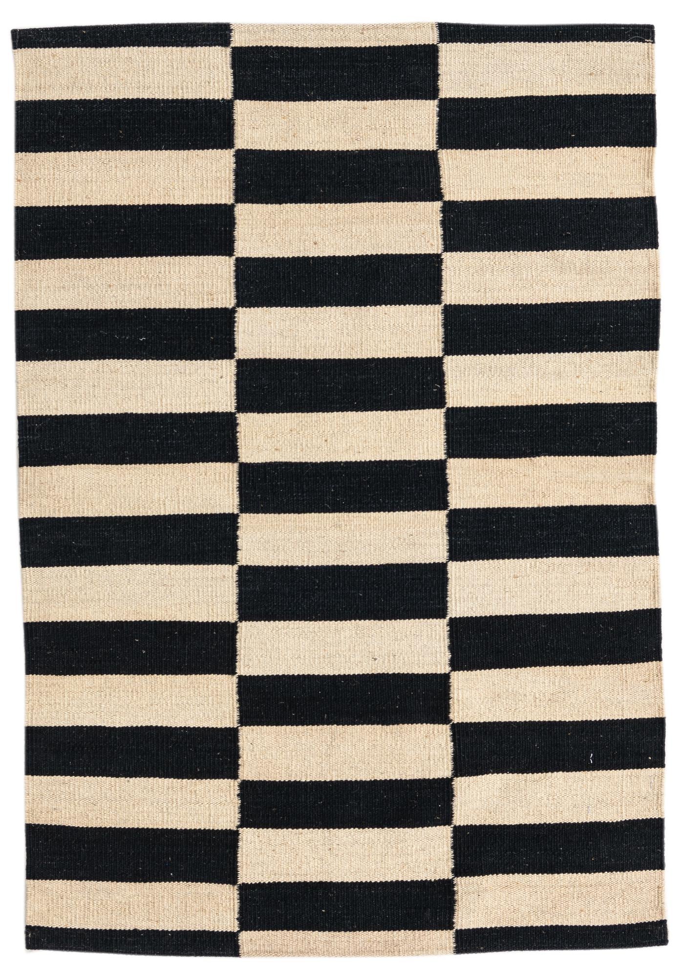 2' 7 x 3' 10 Hand Woven Kilim Modern Wool Rug