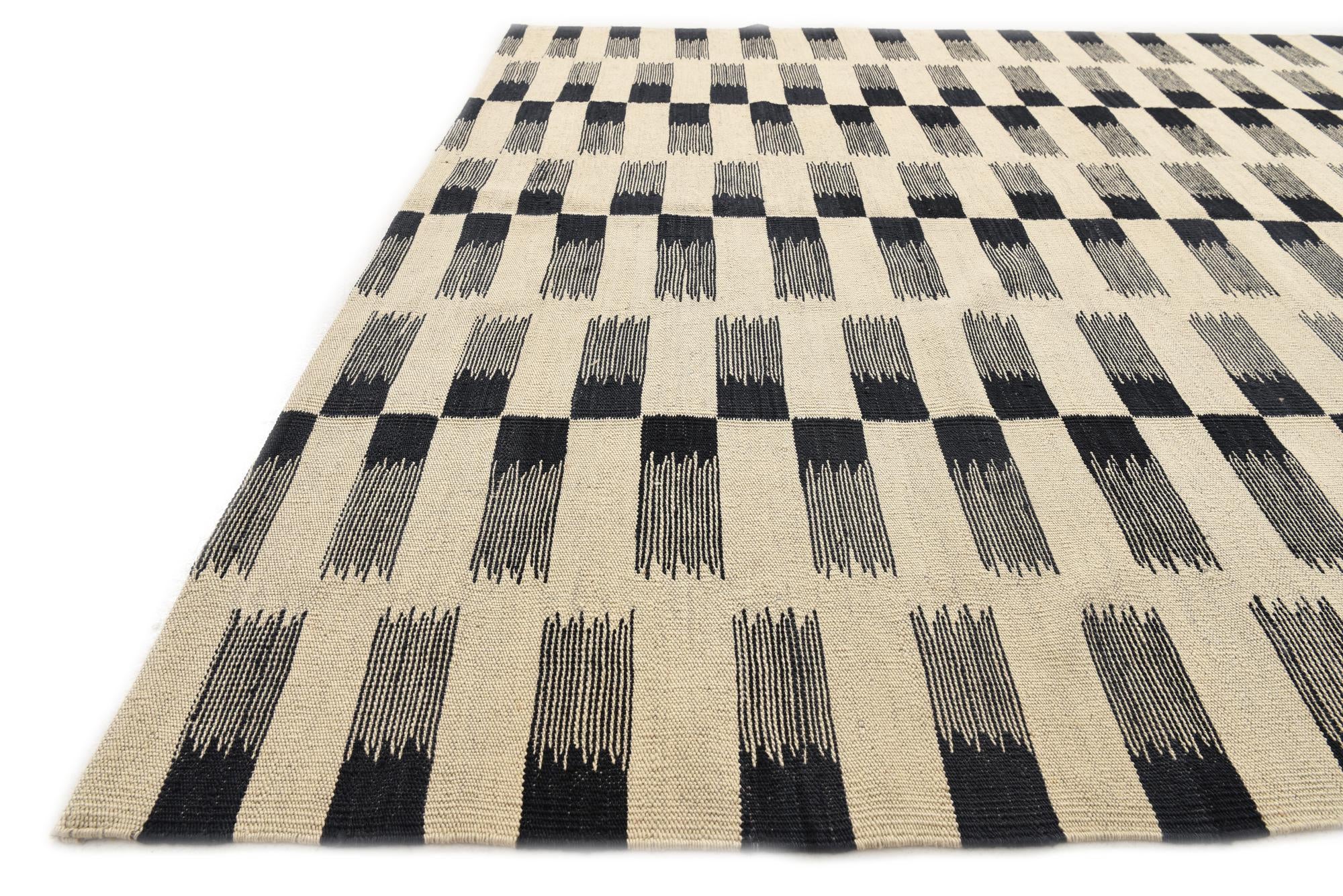 5' 9 x 7' 8 Hand Woven Kilim Modern Wool Rug
