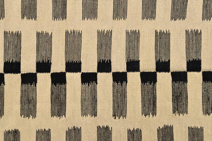 Detail image of 5' 6 x 7' 8 Hand Woven Kilim Modern Wool Rug