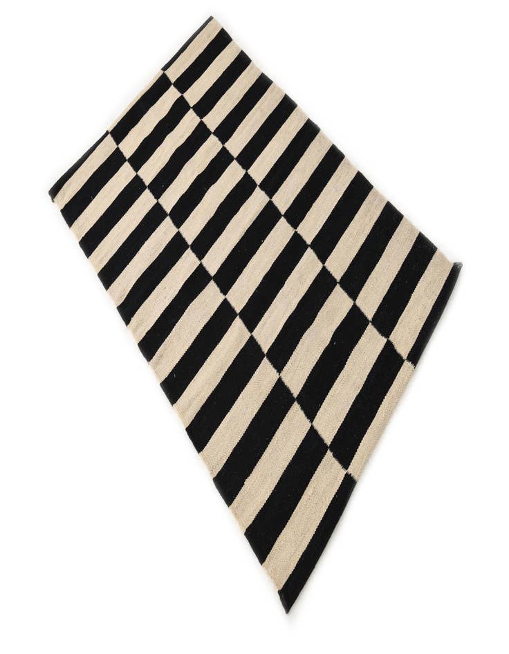 Detail image of 2' 6 x 3' 11  Hand Woven Kilim Modern Wool Rug