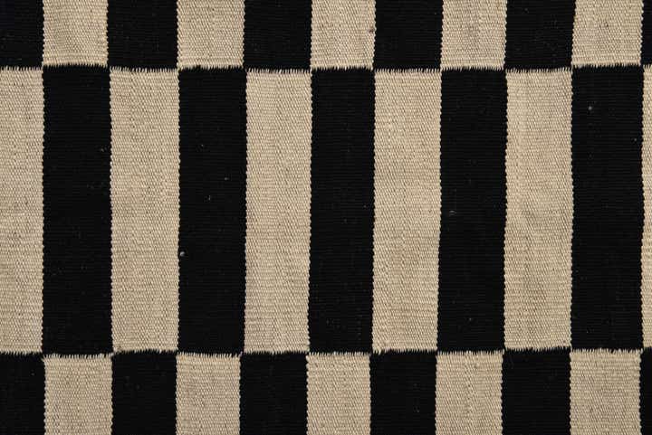 2' 6 x 3' 11 Hand Woven Kilim Modern Wool Rug
