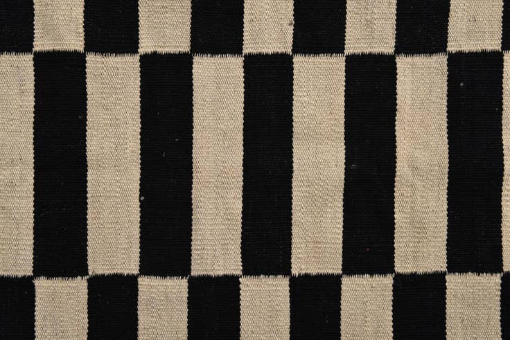 Detail image of 2' 6 x 3' 11 Hand Woven Kilim Modern Wool Rug