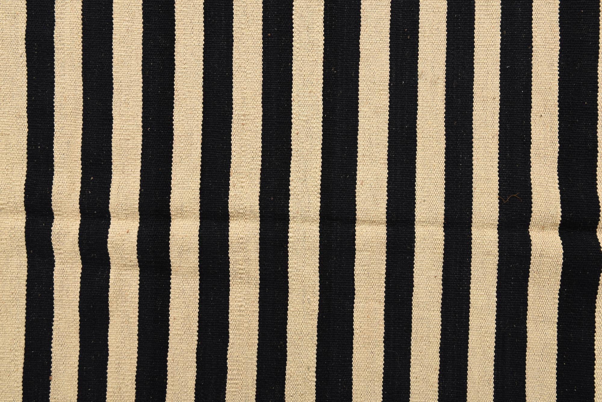 5' 7 x 7' 8 Hand Woven Kilim Modern Wool Rug