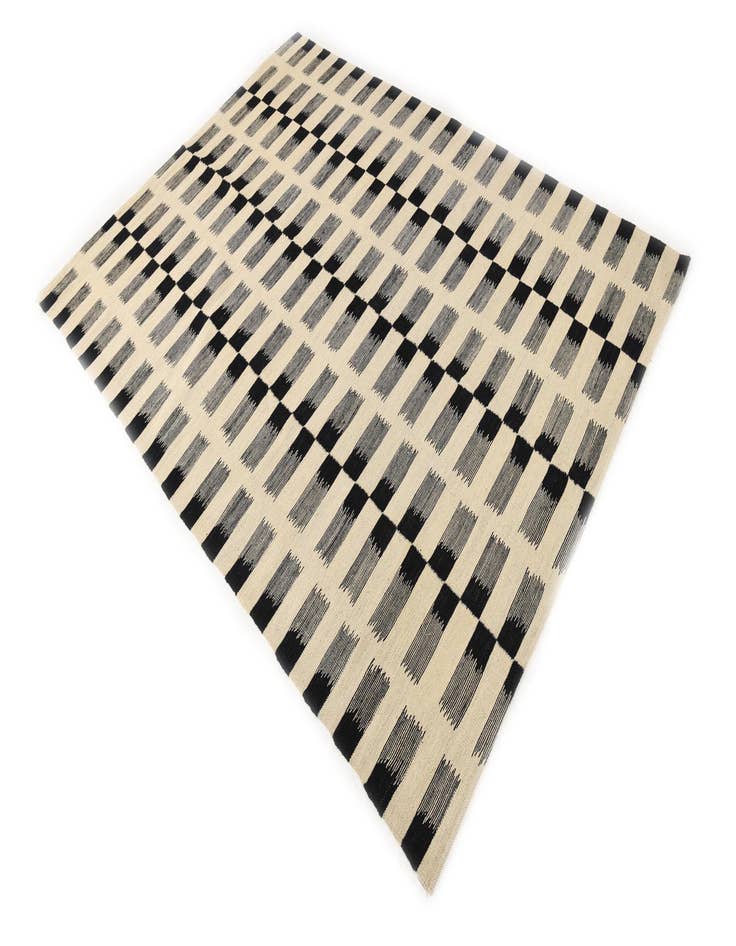 Detail image of 5' 8 x 7' 8  Hand Woven Kilim Modern Wool Rug