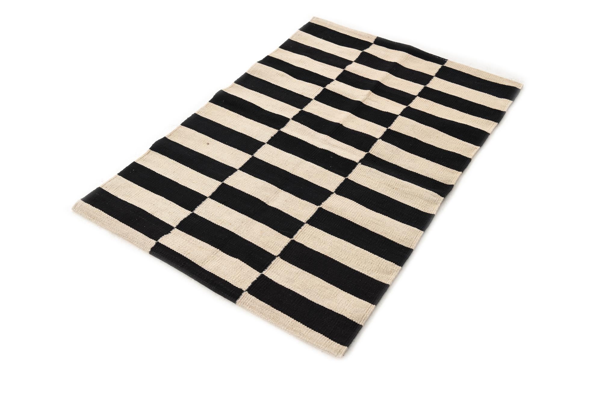 2' 7 x 3' 9 Hand Woven Kilim Modern Wool Rug