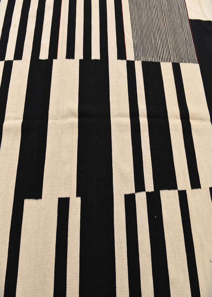 6' 7 x 9' 4 Hand Woven Kilim Modern Wool Rug