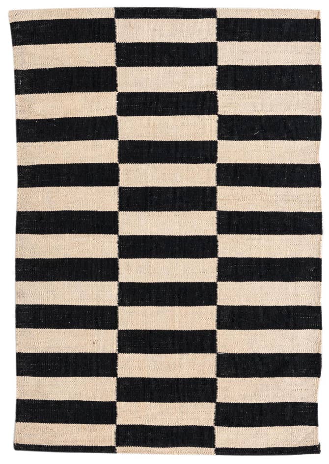 Detail image of 2' 7 x 3' 10 Hand Woven Kilim Modern Wool Rug