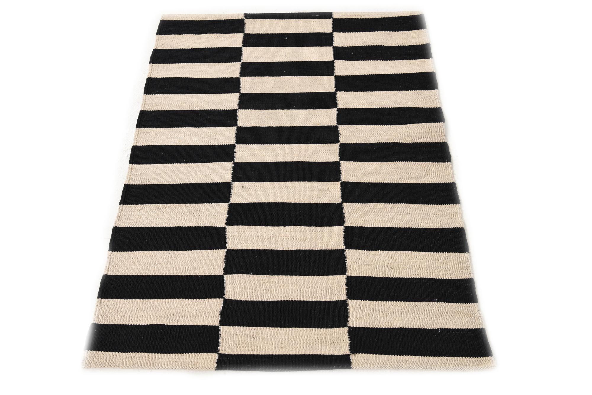 2' 8 x 3' 9 Hand Woven Kilim Modern Wool Rug
