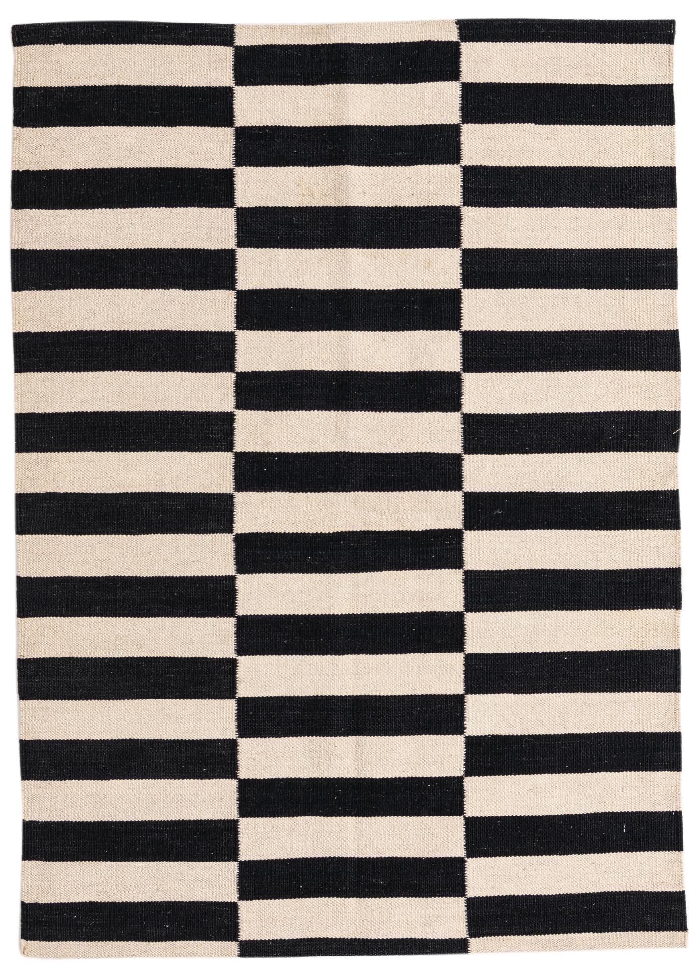 3' 5 x 4' 9 Hand Woven Kilim Modern Wool Rug